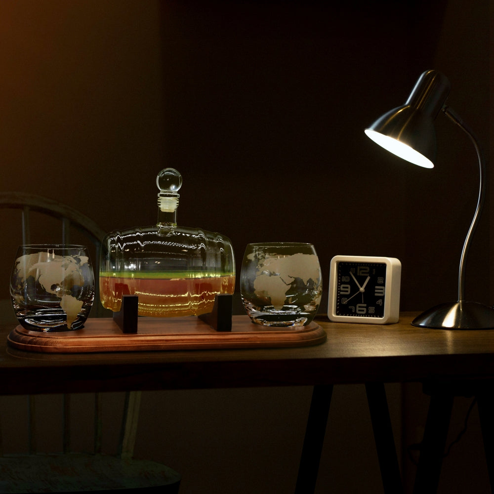product image number 5 for NutriChef Whiskey & Wine Decanter Set