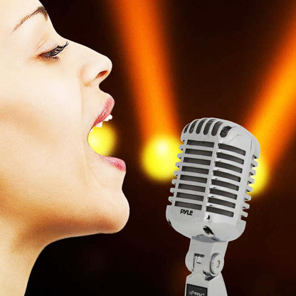 Retro Dynamic Vocal Microphone - High Clarity - Die-Cast Metal - Silver